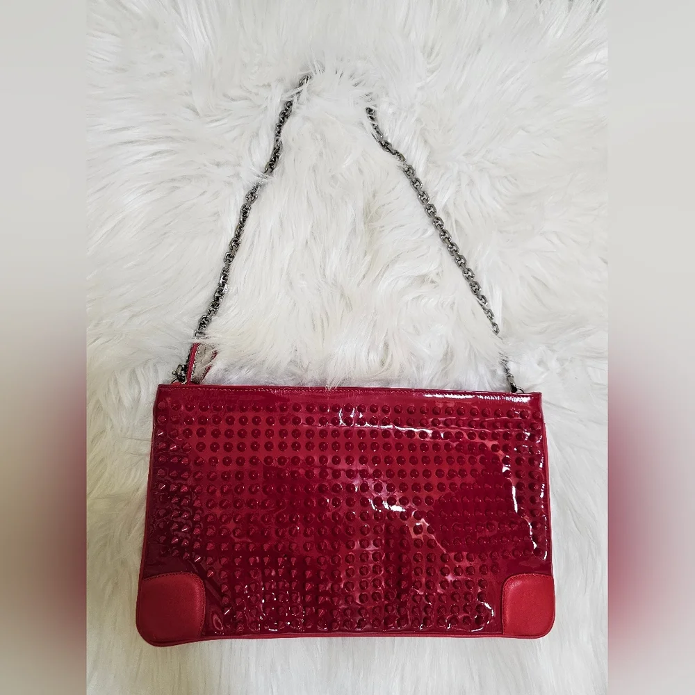 CHRISTIAN LOUBOUTIN Red Patent Leather Loubiposh Spiked Clutch Bag - Picture 3 of 17